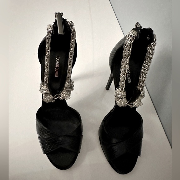 Authentic Roberto Cavalli sandals. you will get many compliments - Picture 5 of 15